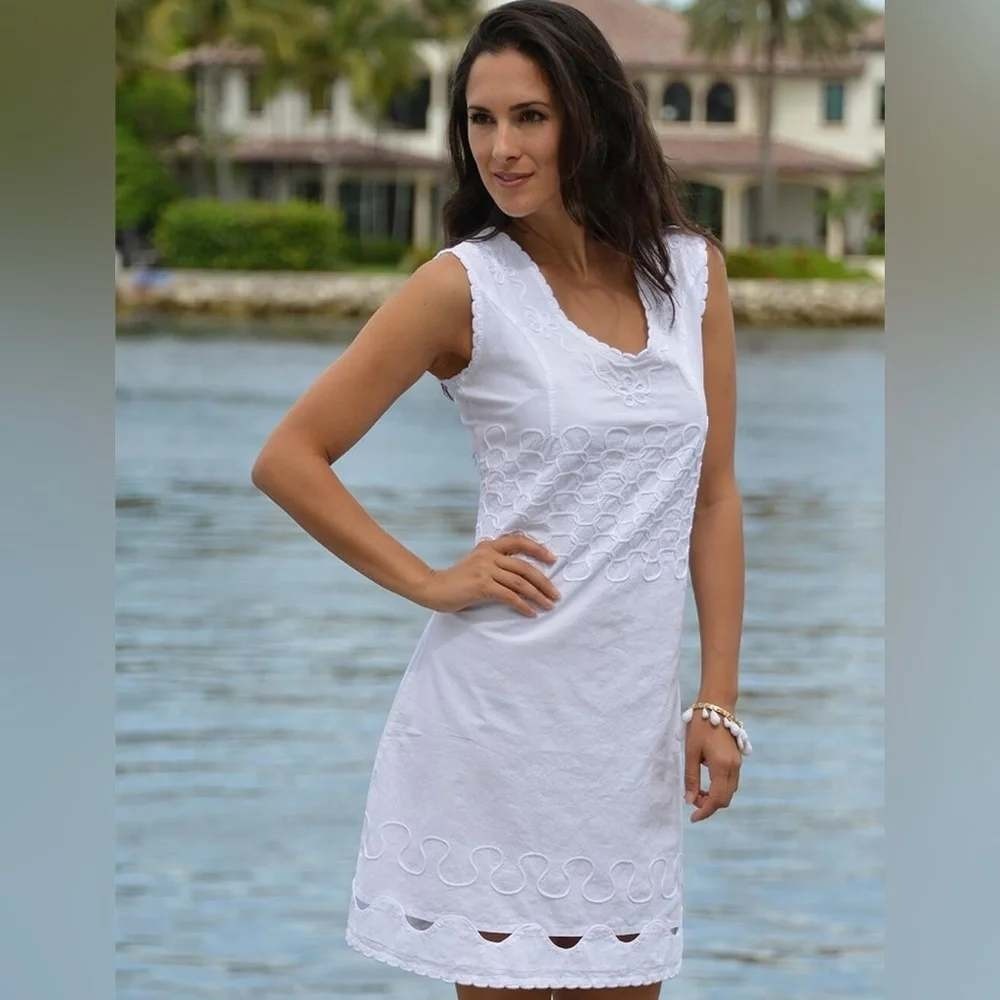 Cottagecore Largo White Shift Dress Sz XXL Eyelet Embroidered Coastal Grandma